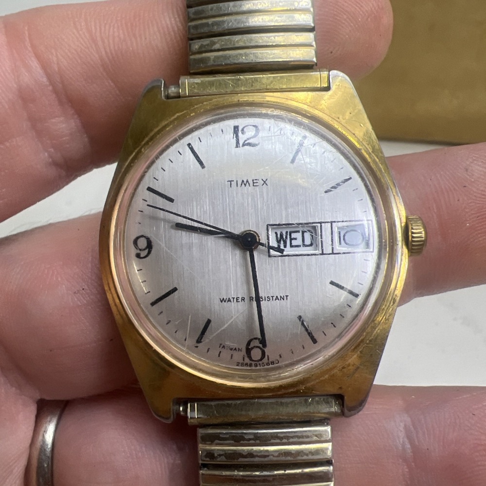 Timex Marlin Gold Tone Mens Vintage 1970s Mechanical Handwind Watch Working